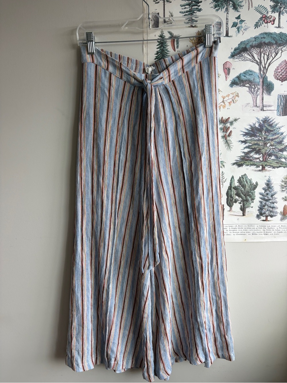 Cotton Candy LA flowy wrap pant with shorts medium